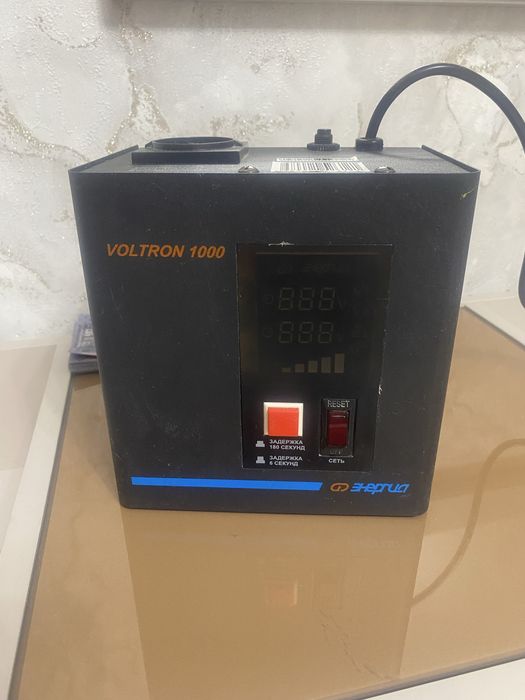 Стабилизатор напряжения VOLTRON 1000