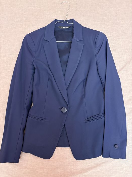 Тъмно син костюм Liu Jo