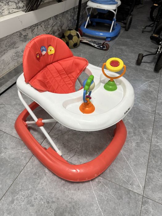 Продам ходунки для детей