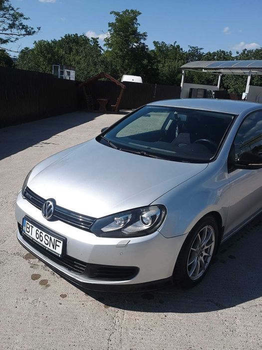 VOLKSWAGEN Golf 2009