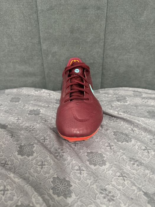 Purtate odata, ghete fotbal nike tiempo 9 elite filet