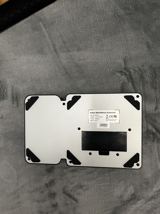 Гитарный процессор Mooer GE 100