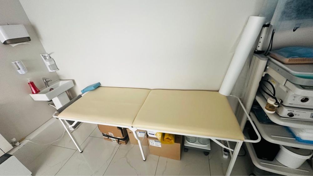 Кушетка медицинская б/у