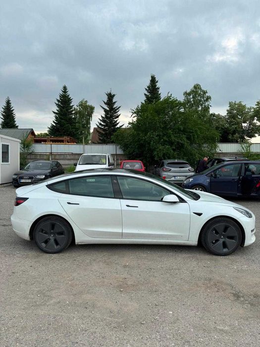 RIDElance Închiriază masina electrica pentru Uber & Bolt | Chirie sau Ramanere | Tesla