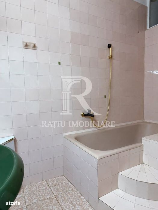 Apartament spațios cu 3 camere de închiriat | George Enescu | Oradea