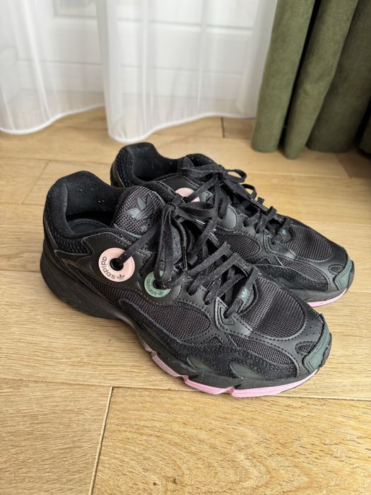 Маратонки Adidas Astir