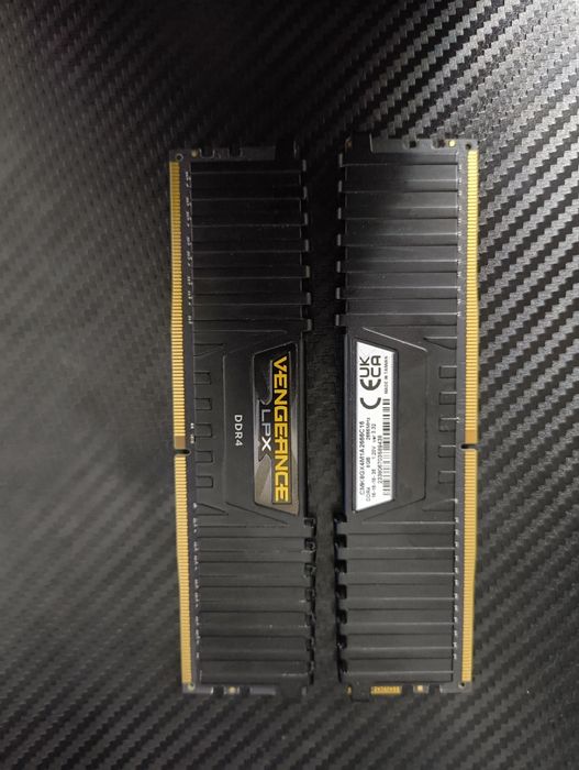 RAM Corsair Vengeance LPX 16GB (2x8GB) DDR4 2666MHz CL16