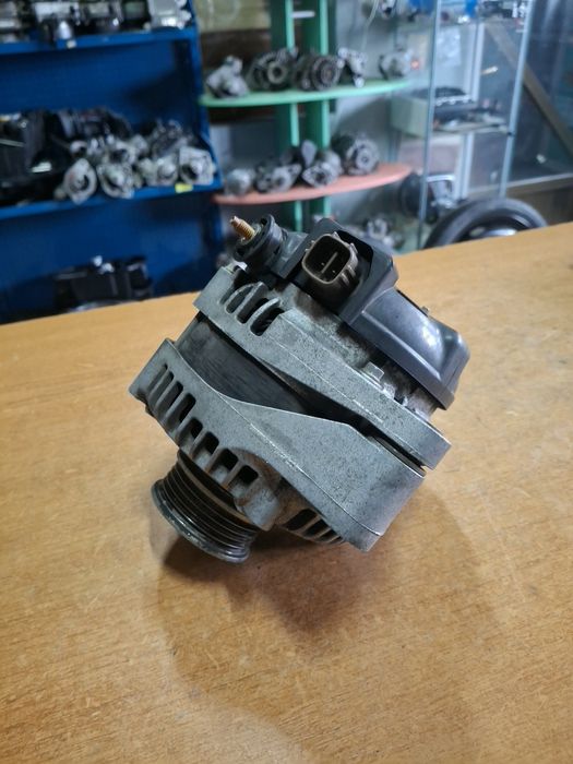 Alternator Toyota Rav 4  Avensis  2.0 D 130A  2000-2006