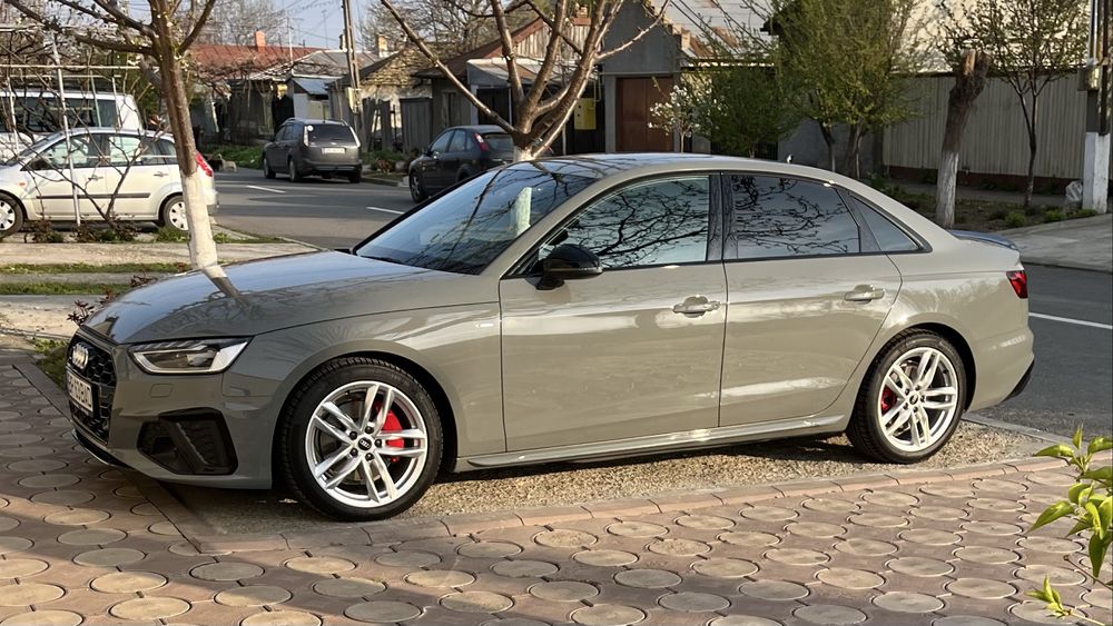 Vând Audi A4 S-Line