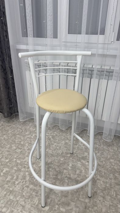 Продам стул барный