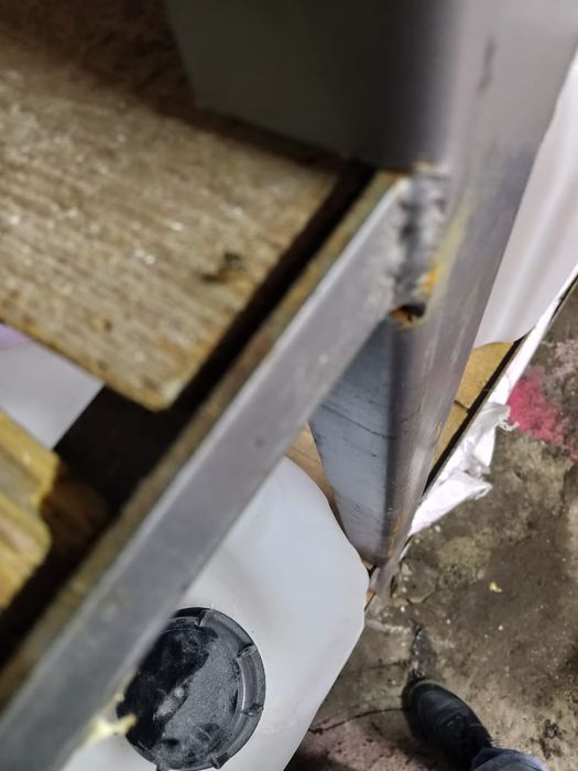 Продам стеллажи полки склад