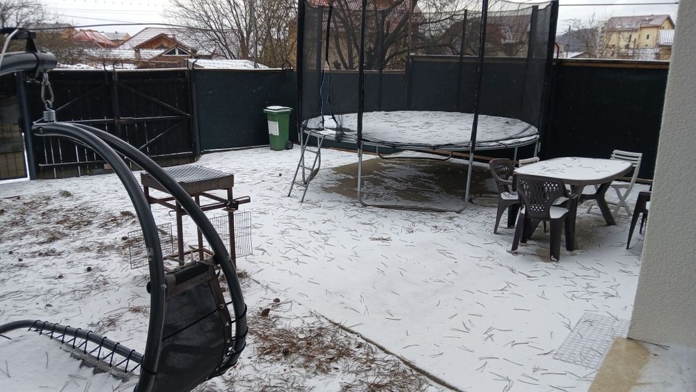 Inchiriez casa Brașov