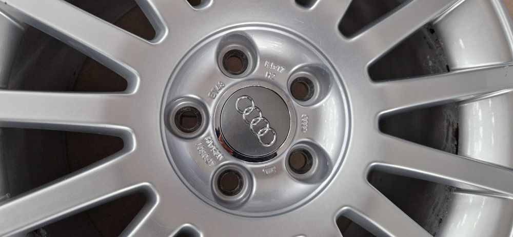 Оригинални джанти AUDI 17" А4 ,А6