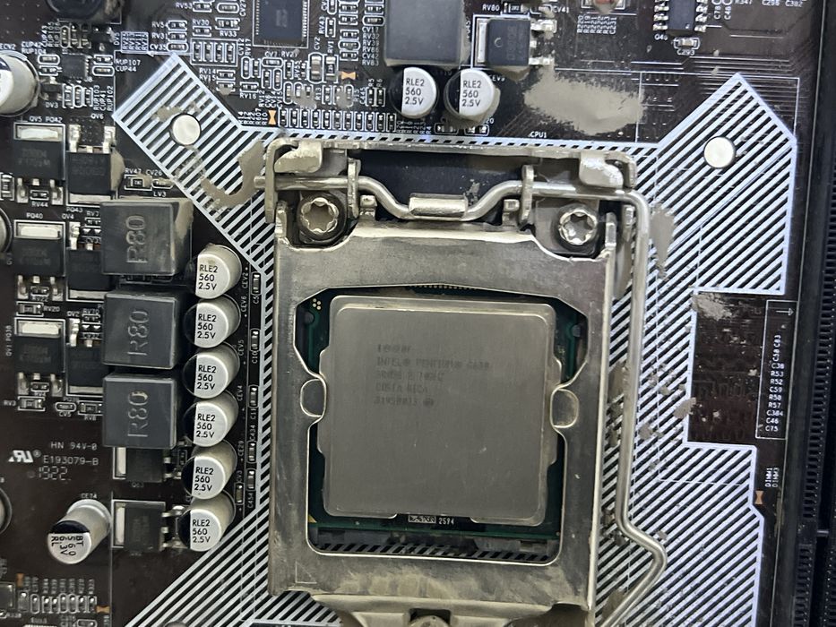 Plata sotiladi b75 ddr 3