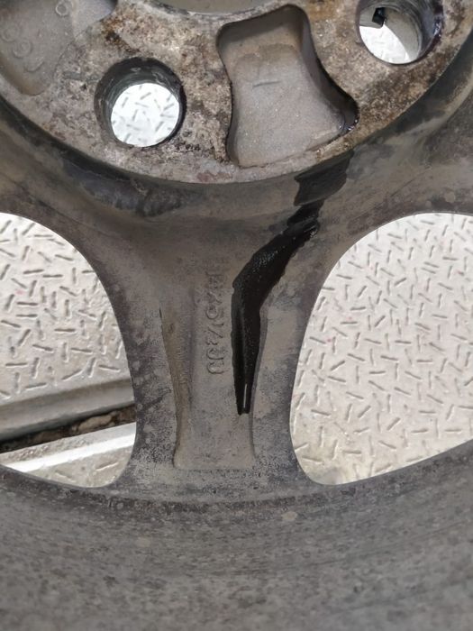 Продам Титанка на toyota r14