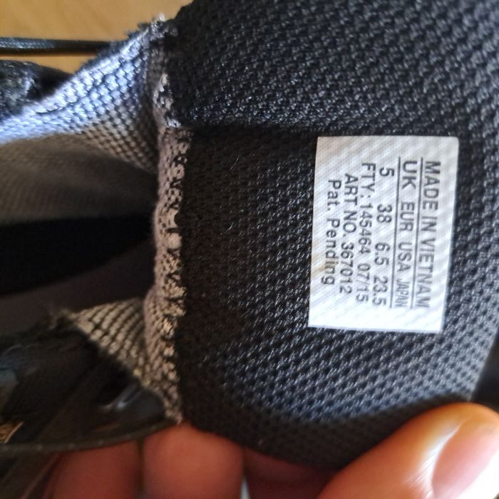 Salomon Gore tex  дамски маратонки. Разпродажба.