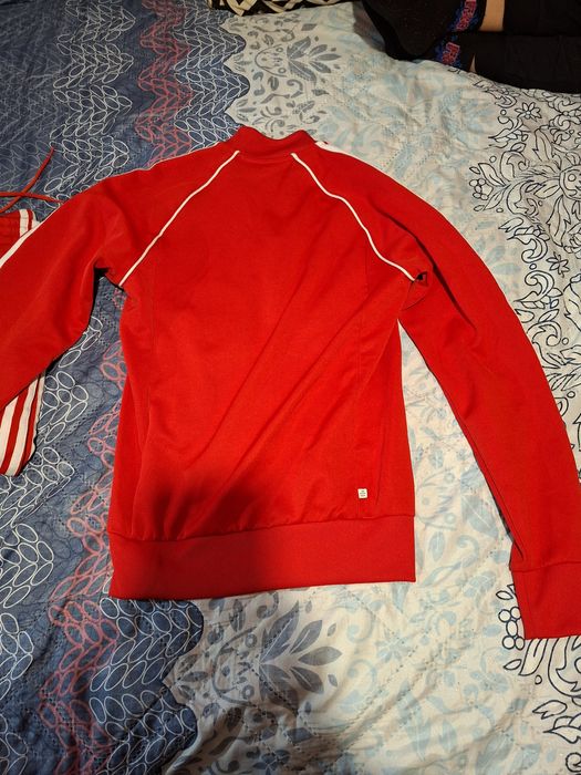 100% ОРИГИНАЛЕН екип ADIDAS XS размер