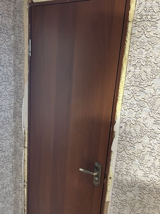 Продам межкомнатные двери бу