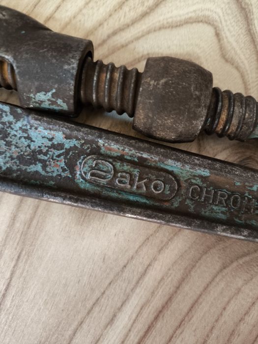 Водопроводен ключ Dako nr 100  1 1/2 цола