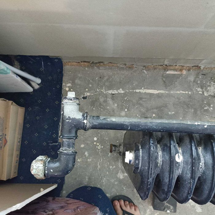 Чугунен радиатор 25 ребра 100 лв.