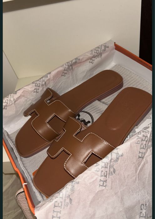 Papuci Hermes Oran piele pe stoc 38