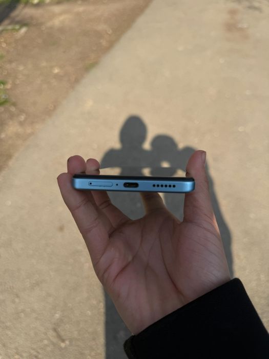 Xiaomi redmi not 12pro plus 5G док нету