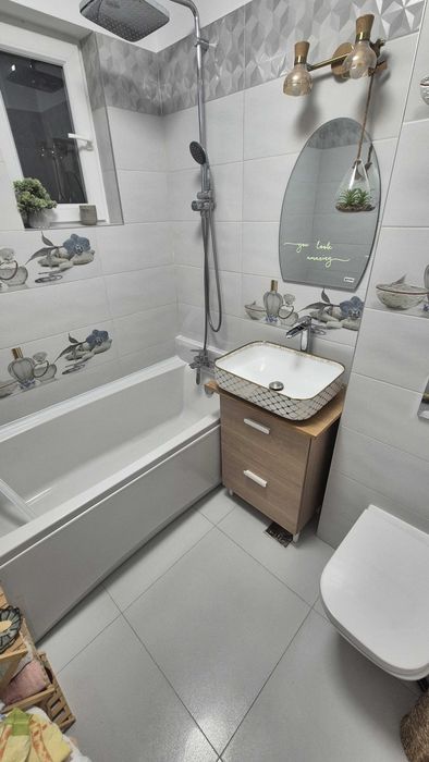 Apartament 3 camere  Podu Roșu/ Splai Bahlui