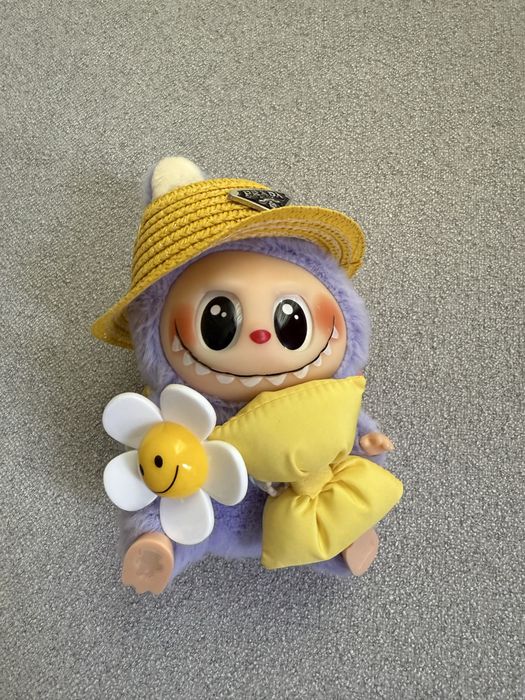 Продам лабубу люкс