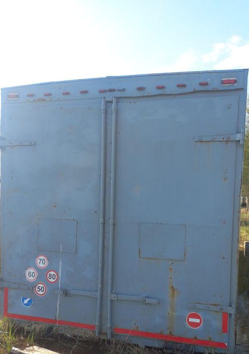 Продаётся вагон.