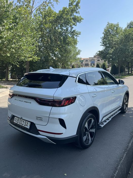 BYD Song Plus gibrid 2023 yil
