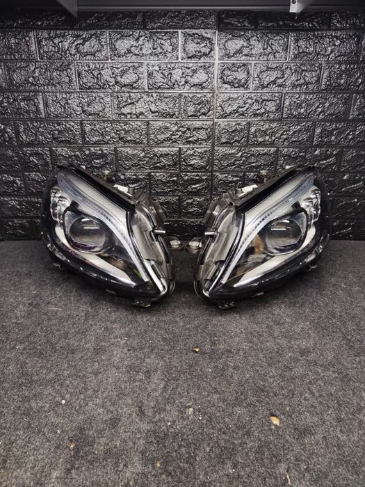 Far Faruri Multibeam C klass w205 facelift lci