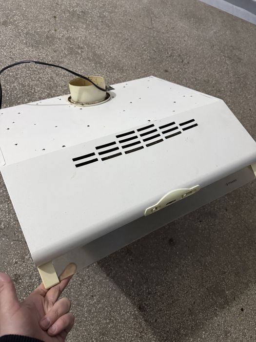 Hota electrica Pyramis