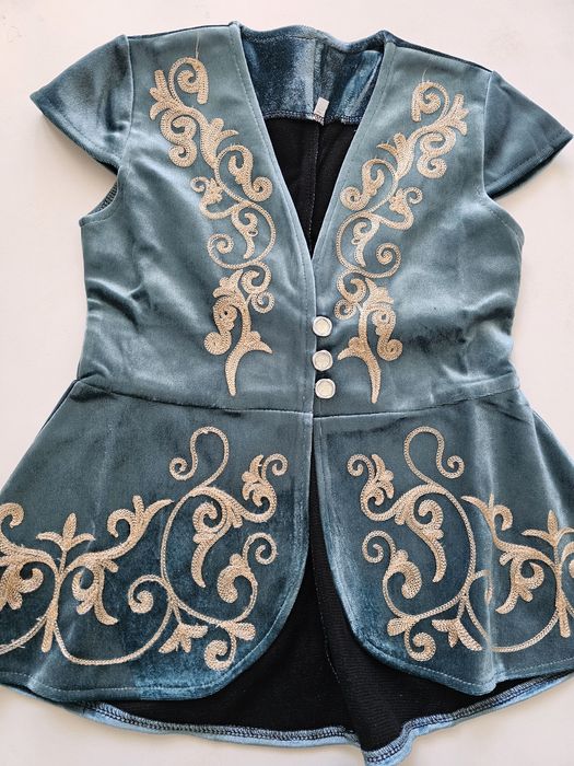 Национальный жилет для девочек
