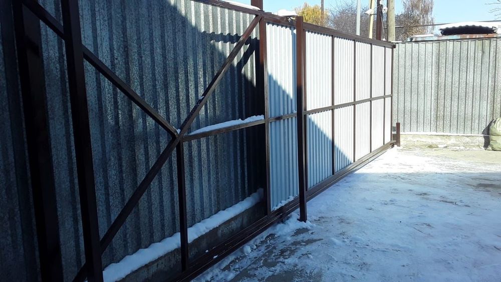 Консоли для откатных ворот.