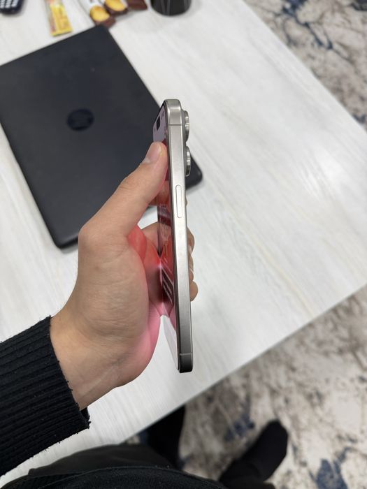 IPHONE 15 promax 256gb srochna