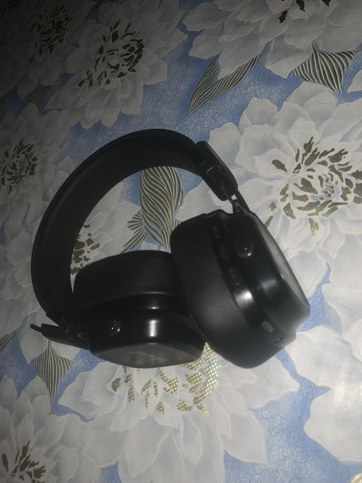 Наушник продам за 3к