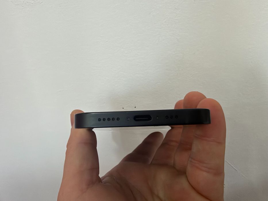 Iphone 16e, 128 gb, Black
