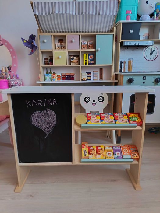 Magazin din lemn pentru copii