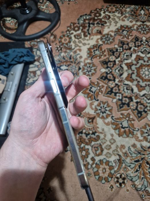 Продам экрана рамке z flip 5