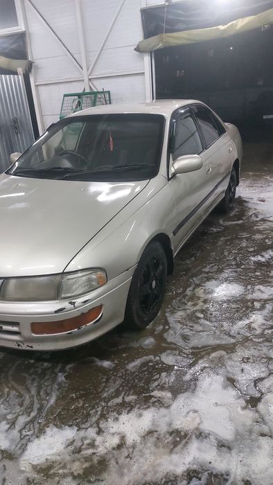 Продам Toyota Karina