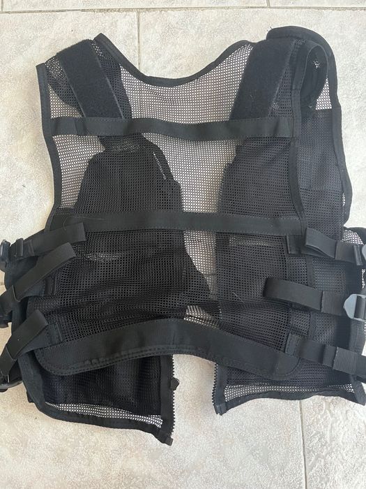 Тактическа Жилетка за служа с удобни джобове за всичко