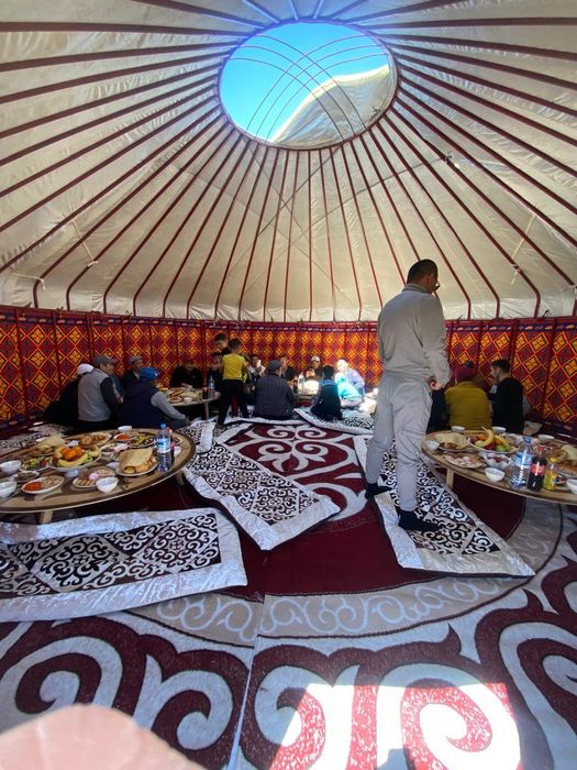 Продам юрту 10 канатная 7*7 диаметр