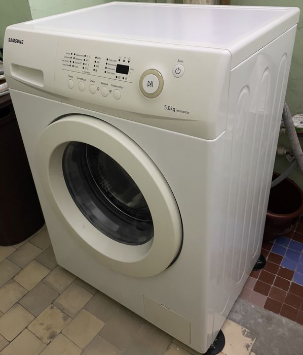 Стиральная машинка Samsung WF0508NZW
