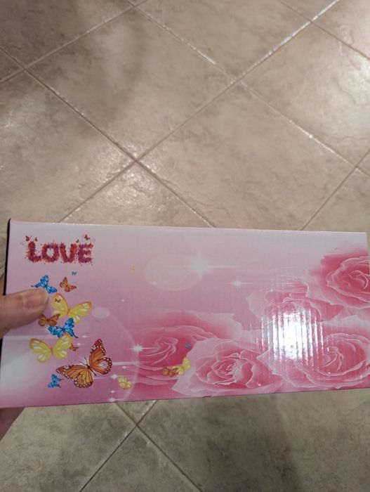 Инкрустирана чаша за вино