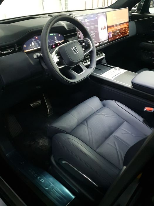 Zeekr 9x. Ultra. Full. 70 кВт·ч