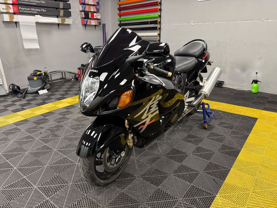 Vand Suzuki GSX1300R Hayabusa 2003