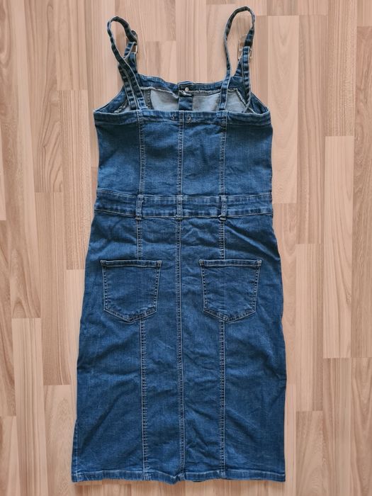 Рокли (от M до XXL) по 15 лева