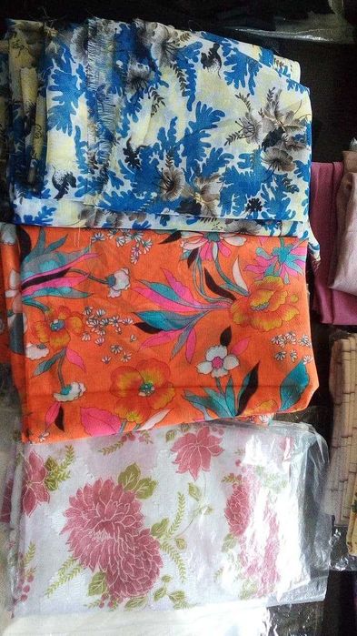 Южнокорейские тонкие ткани(креп жоржет, шифон).Цена 25 тыс 1 метр