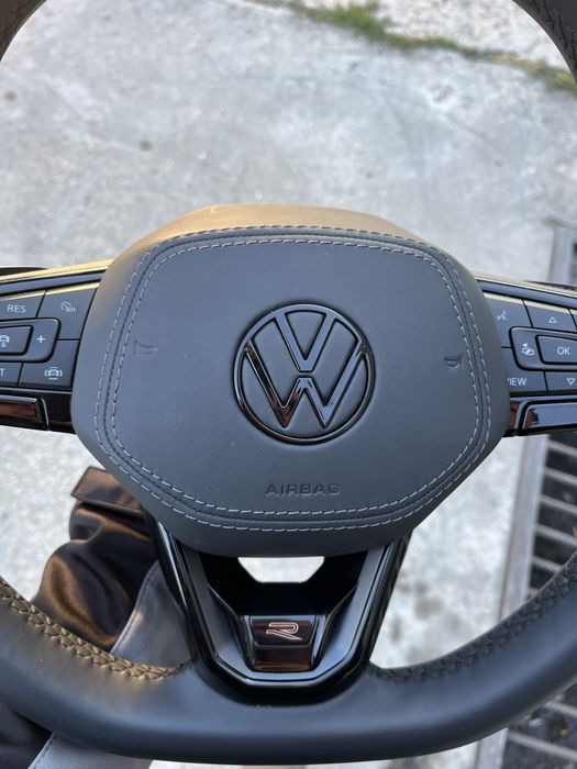 Волан VW Golf 8,T-Rock и други