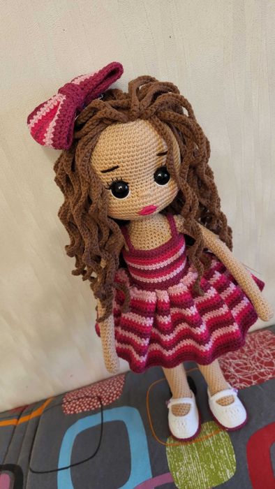Вязанная куколка